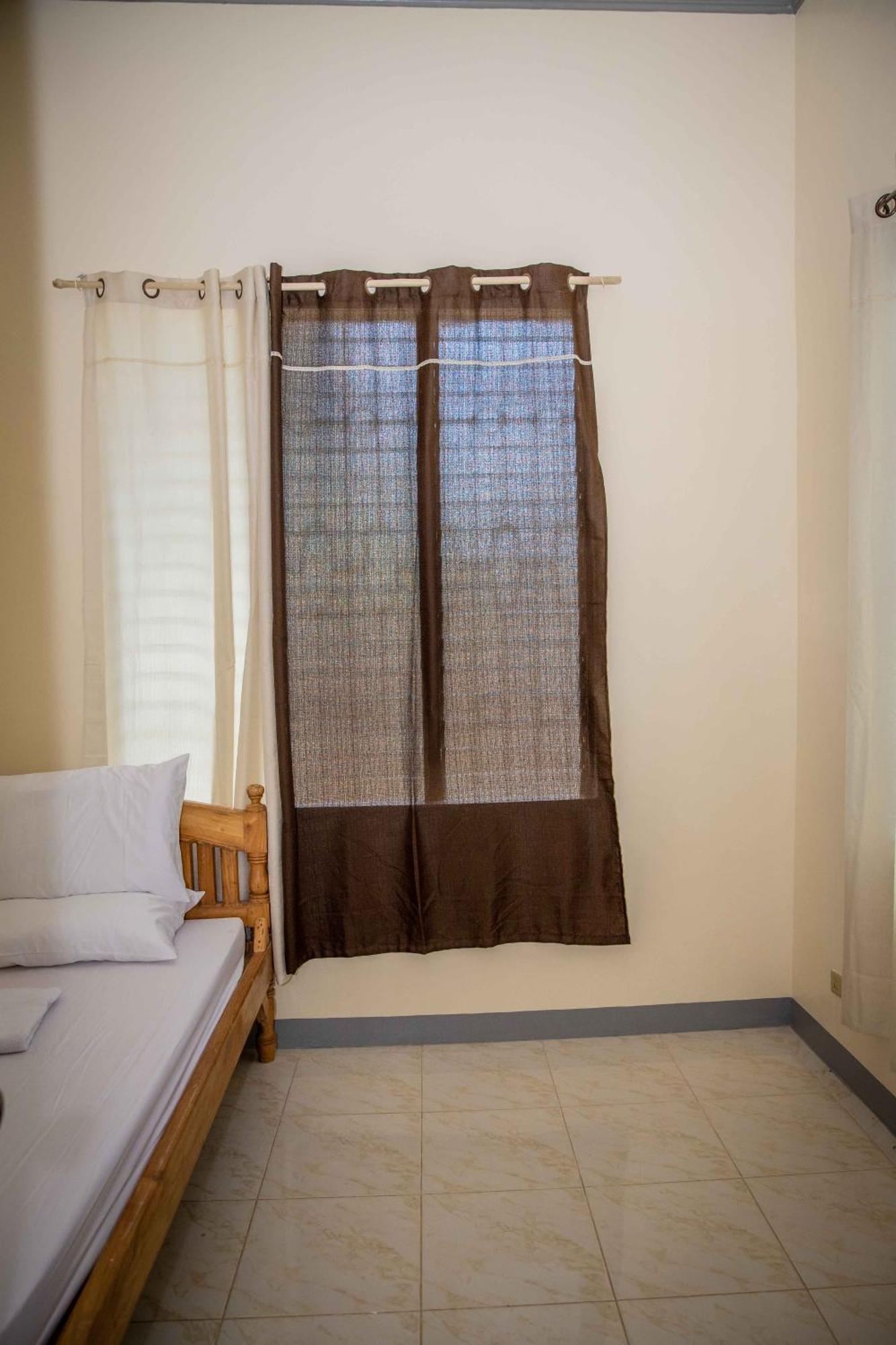 Fardesam - Budget Friendly Guest House Siquijor Buitenkant foto
